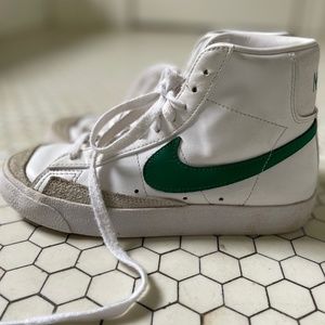Nike Blazer Mid ‘77
